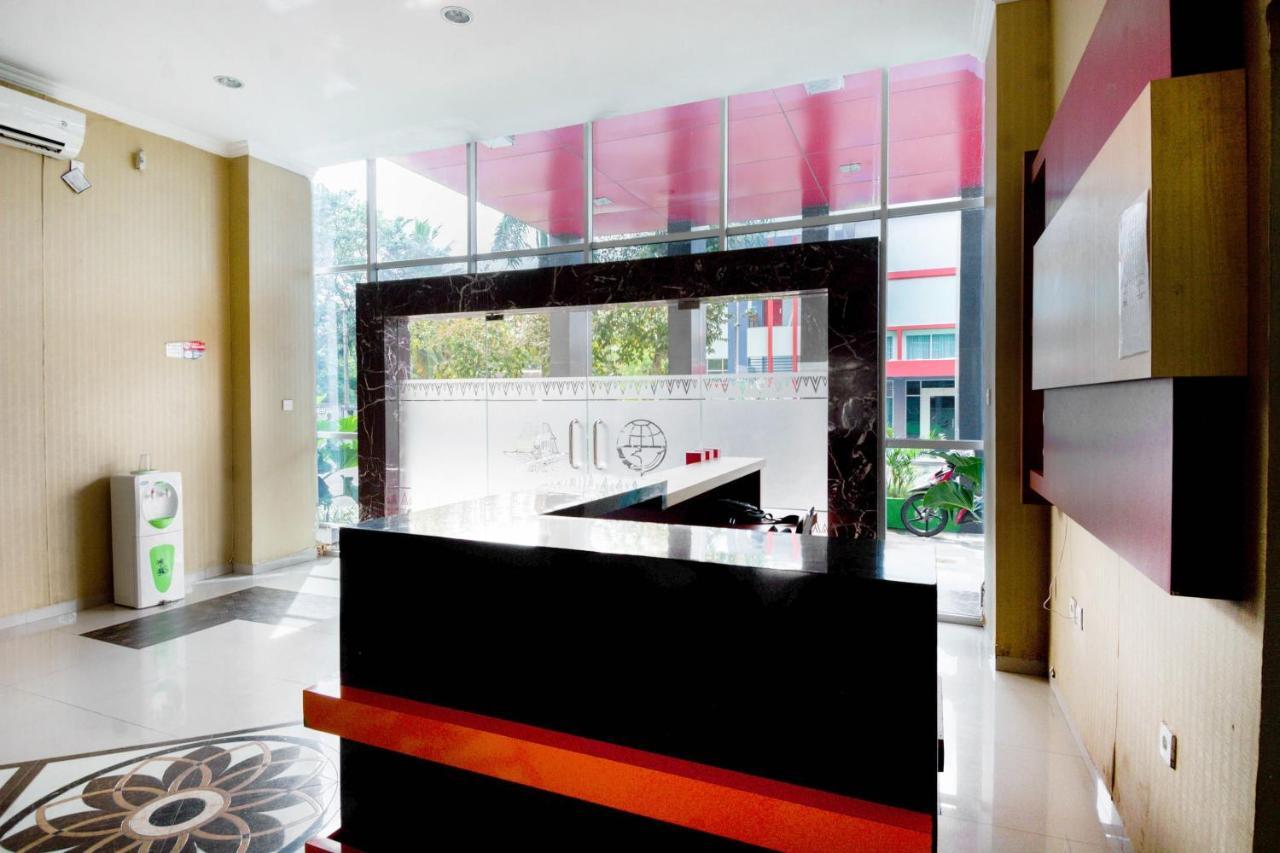 Super Oyo Collection O 3431 Alpha Bandara 2* Palembang